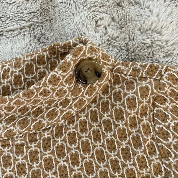 Ann Taylor Carmel Textured Chain Link Mock Neck Sweater - Picture 3 of 6